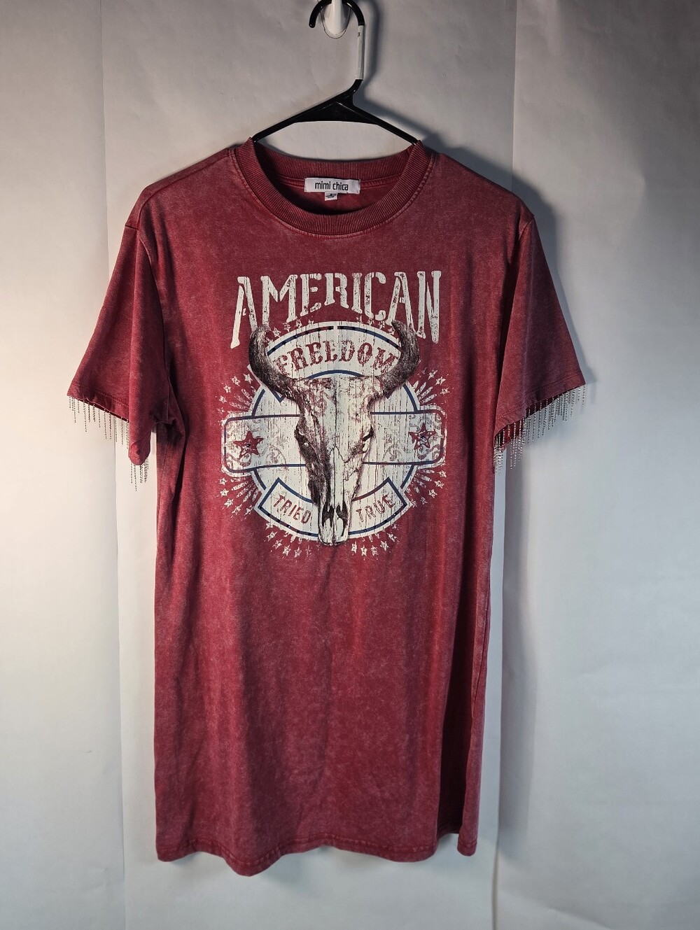 Mimi Chica Red 'American Freedom' Graphic Tee